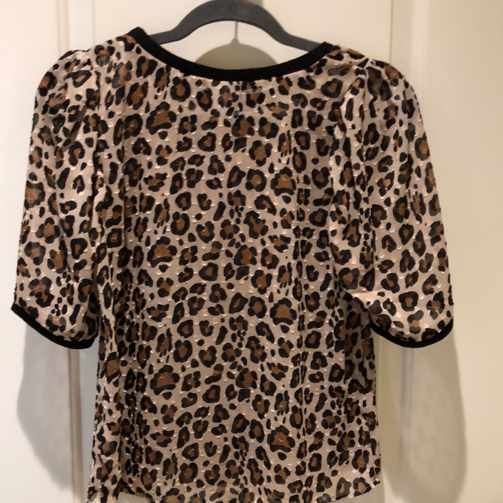 Leopard Top - Picture 2 of 3